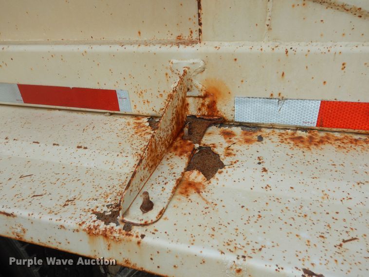 image for item DM3220 1998 Ranch  bottom dump trailer