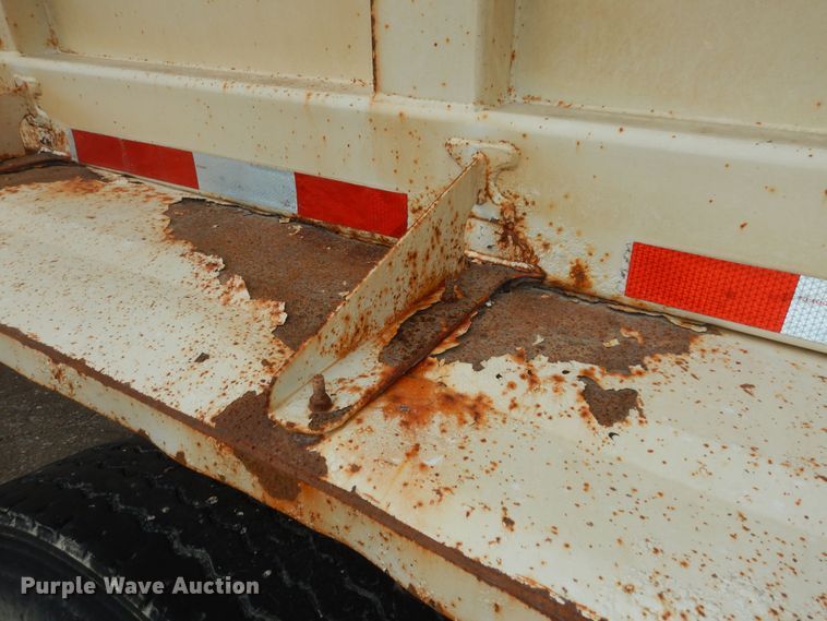 image for item DM3220 1998 Ranch  bottom dump trailer
