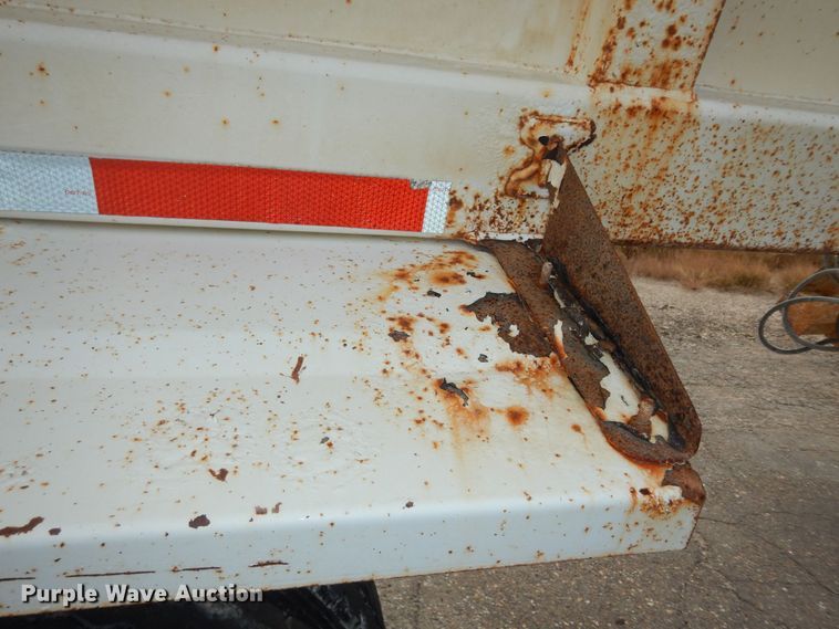 image for item DM3220 1998 Ranch  bottom dump trailer