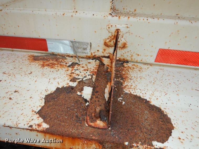 image for item DM3220 1998 Ranch  bottom dump trailer