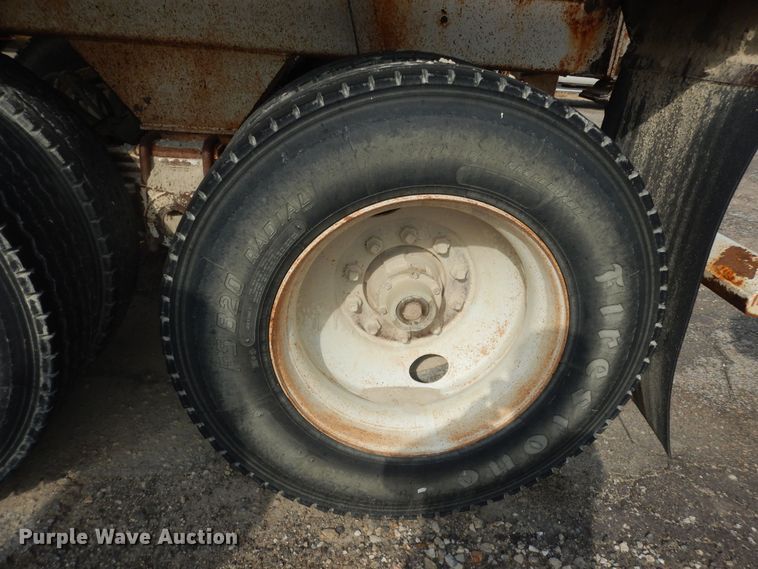 image for item DM3220 1998 Ranch  bottom dump trailer