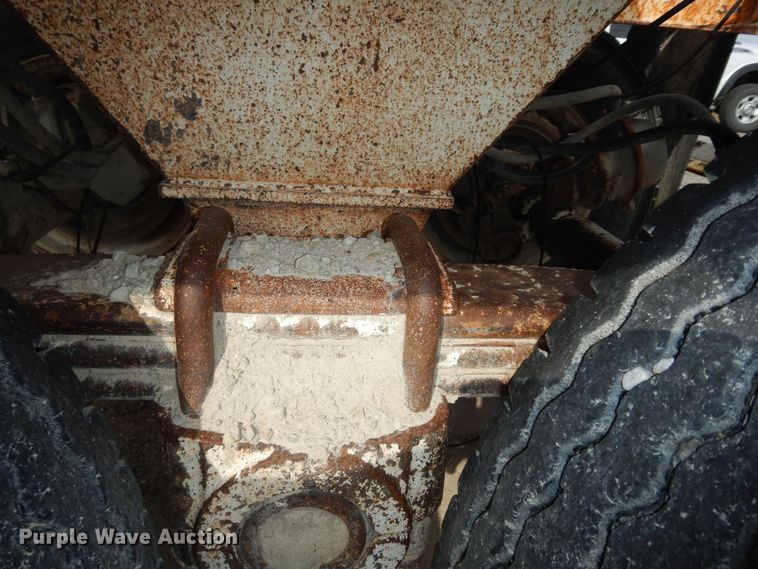 image for item DM3220 1998 Ranch  bottom dump trailer