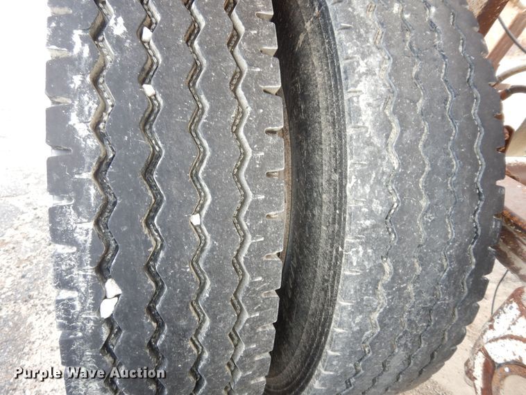 image for item DM3220 1998 Ranch  bottom dump trailer