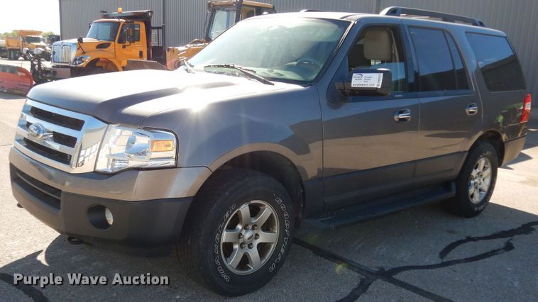 image for item DM3227 2013 Ford Expedition XL  SUV