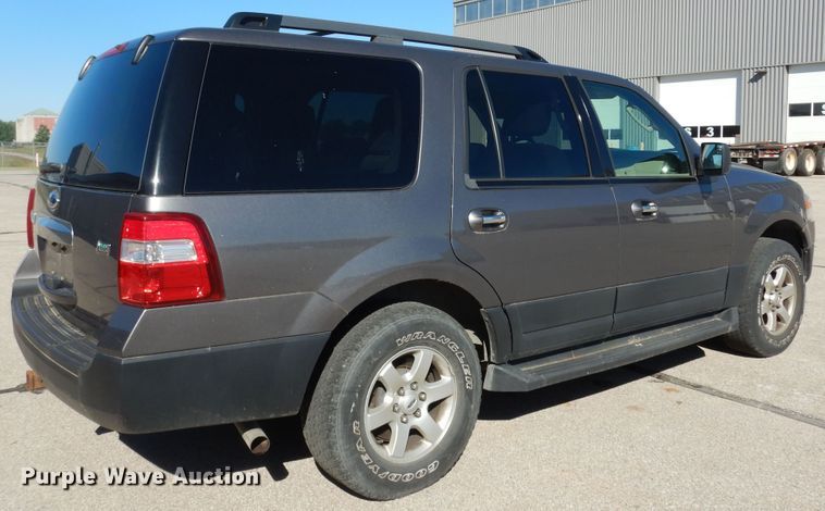 image for item DM3227 2013 Ford Expedition XL  SUV