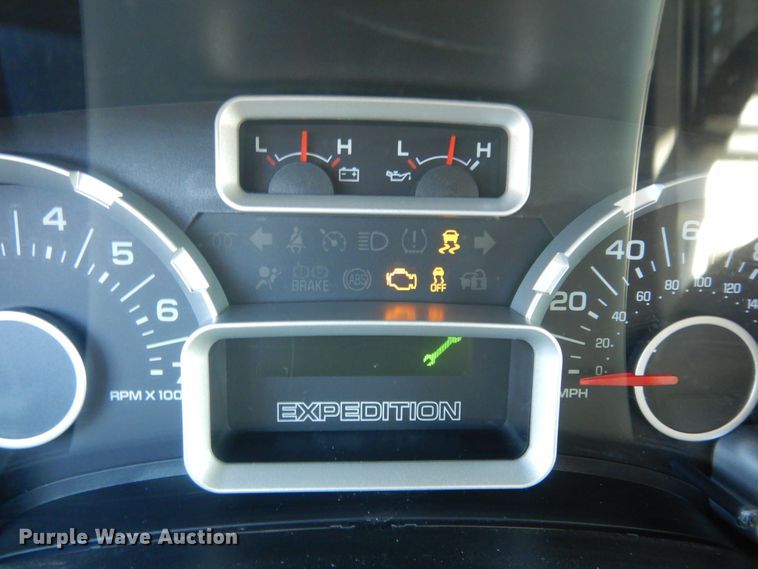 image for item DM3227 2013 Ford Expedition XL  SUV