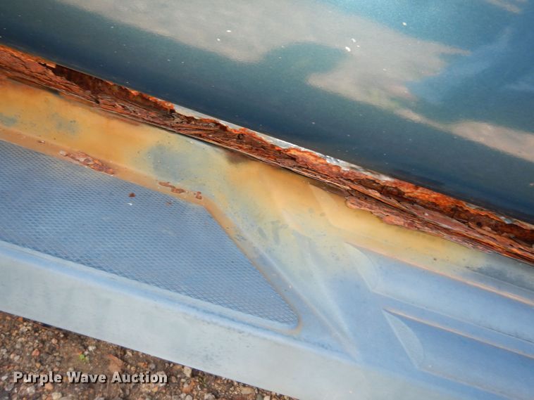 image for item DN1656 1995 Chevrolet Suburban K1500 LS  SUV