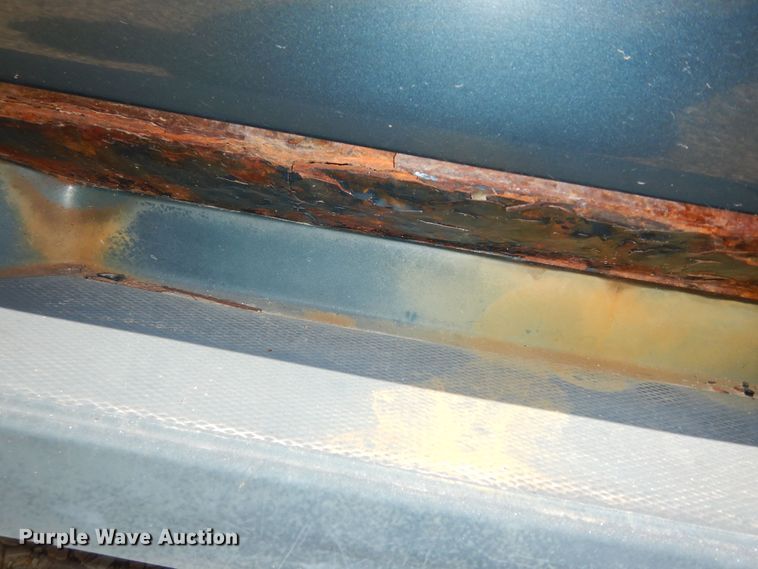 image for item DN1656 1995 Chevrolet Suburban K1500 LS  SUV