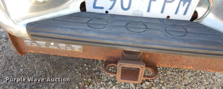 image for item DN1656 1995 Chevrolet Suburban K1500 LS  SUV