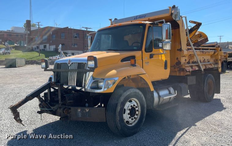 image for item DN7321 2005 International 7400  dump truck