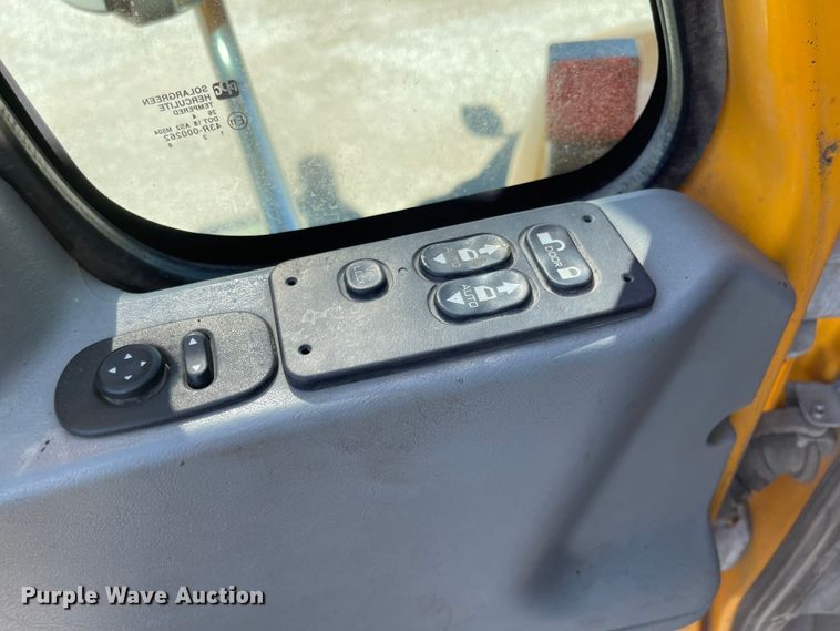 image for item DN7321 2005 International 7400  dump truck