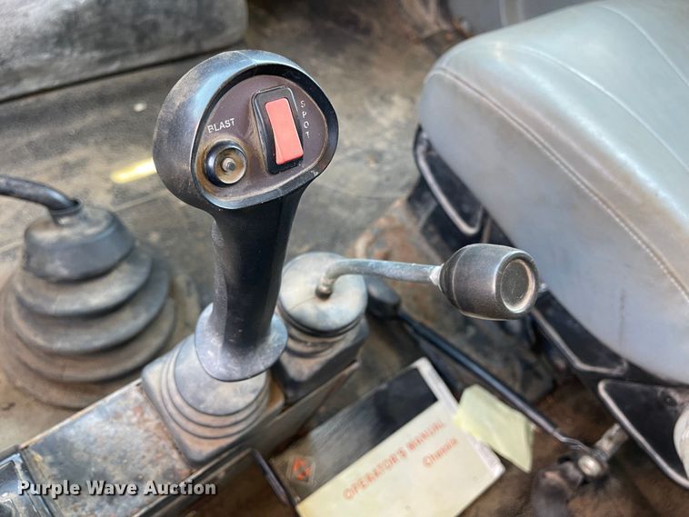 image for item DN7321 2005 International 7400  dump truck