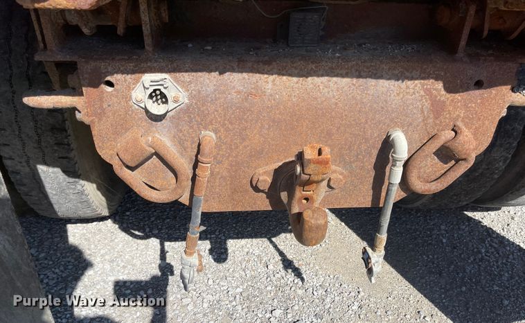 image for item DN7321 2005 International 7400  dump truck