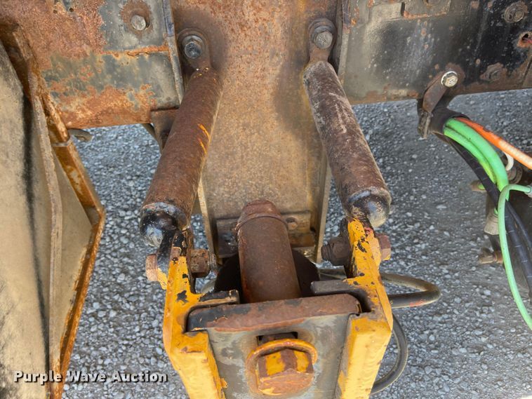 image for item DN7321 2005 International 7400  dump truck