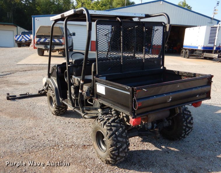 image for item DO1558 2007 Kawasaki Mule 3010  utility vehicle