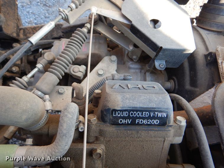 image for item DO1558 2007 Kawasaki Mule 3010  utility vehicle