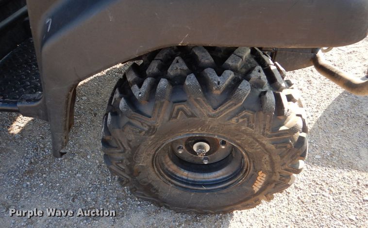 image for item DO1558 2007 Kawasaki Mule 3010  utility vehicle