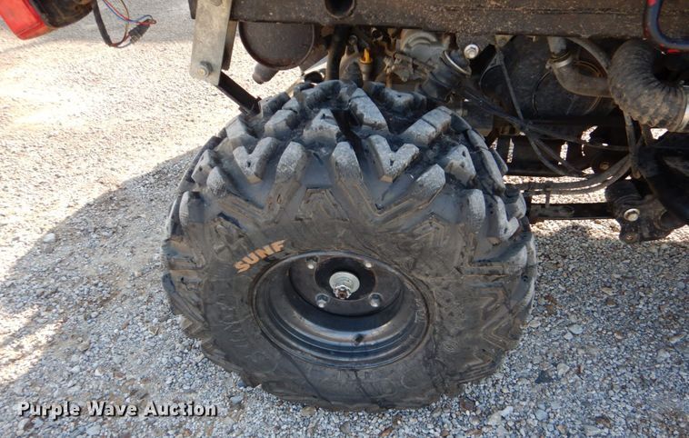 image for item DO1558 2007 Kawasaki Mule 3010  utility vehicle