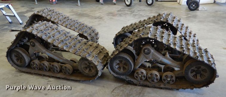 image for item DO1558 2007 Kawasaki Mule 3010  utility vehicle