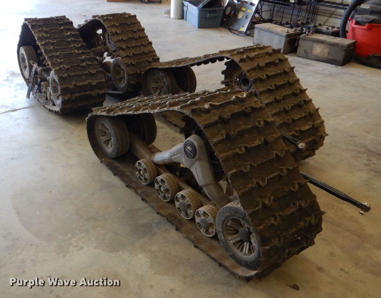 image for item DO1558 2007 Kawasaki Mule 3010  utility vehicle