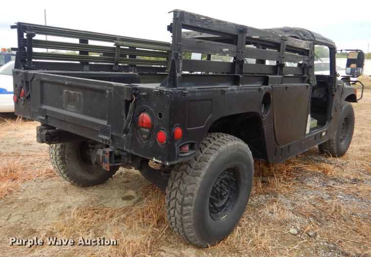 image for item DO1627 1992 Am General M1038  SUV