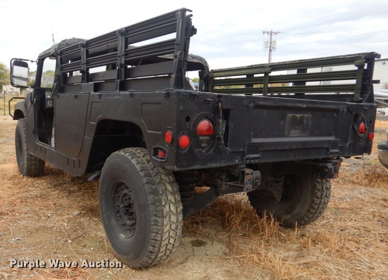 image for item DO1627 1992 Am General M1038  SUV