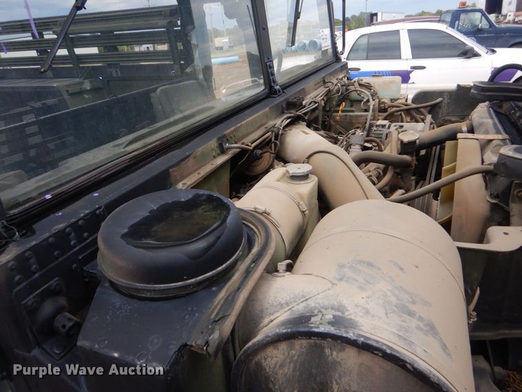 image for item DO1627 1992 Am General M1038  SUV