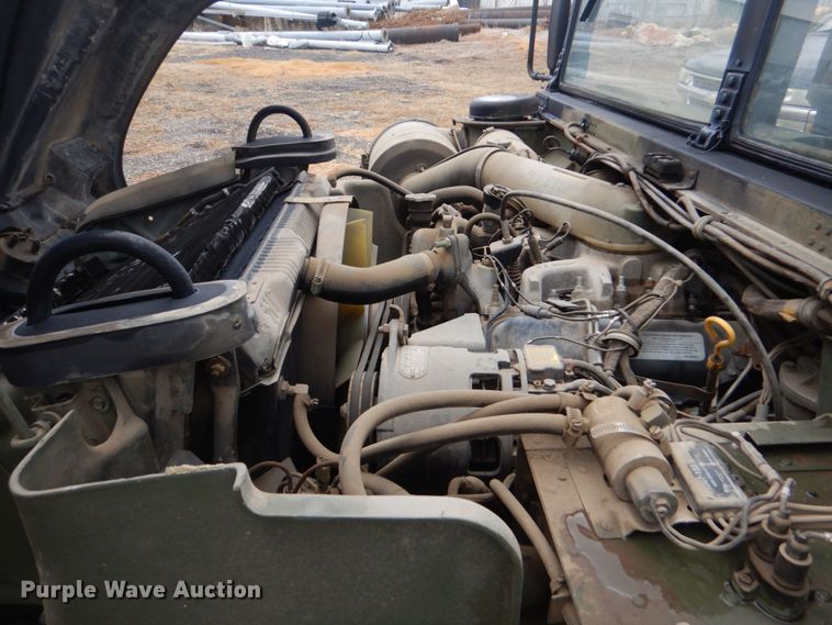 image for item DO1627 1992 Am General M1038  SUV