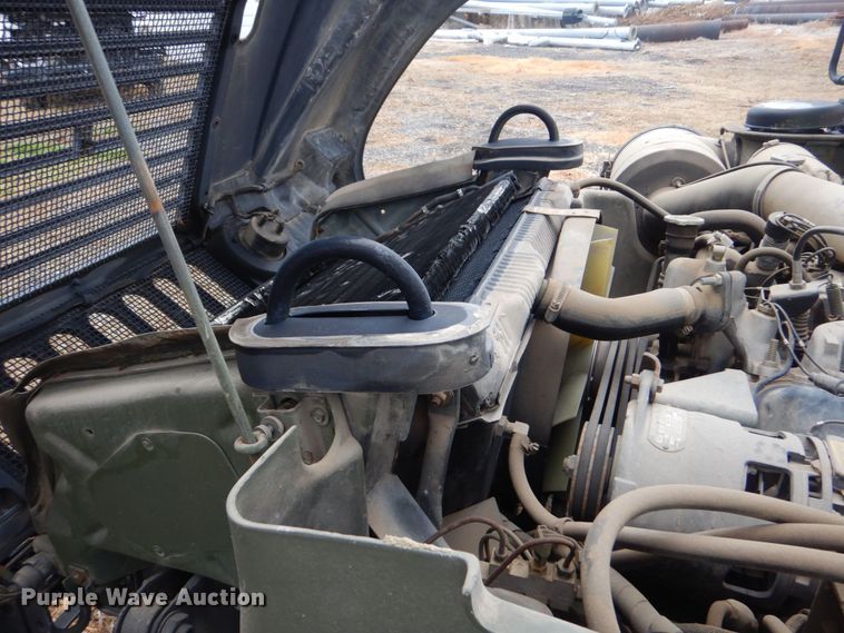 image for item DO1627 1992 Am General M1038  SUV