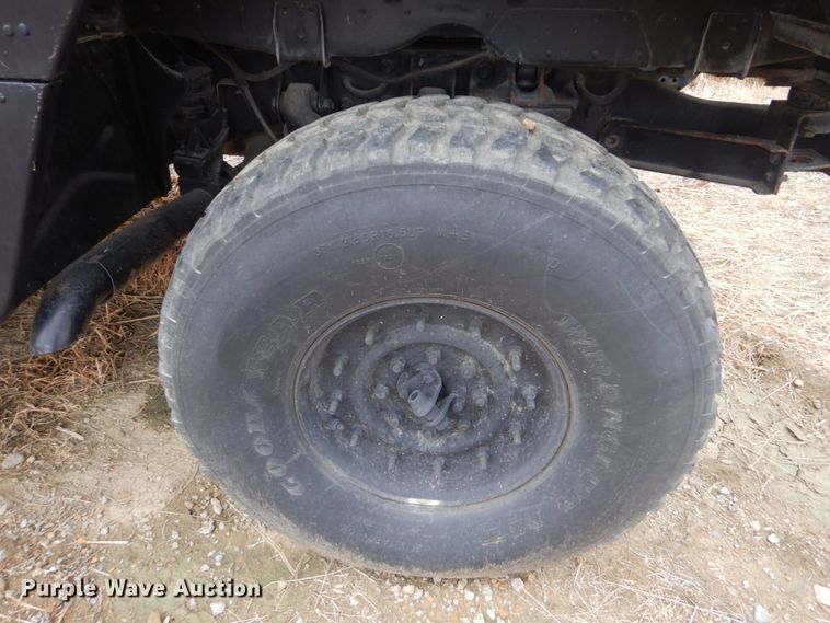 image for item DO1627 1992 Am General M1038  SUV