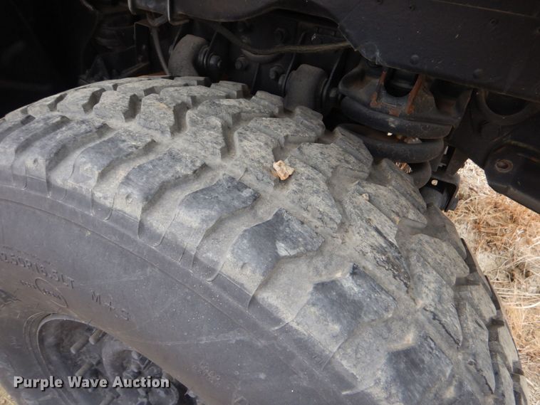 image for item DO1627 1992 Am General M1038  SUV