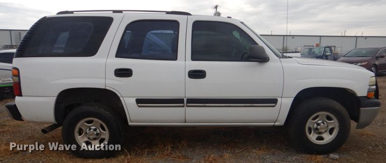 image for item DO1630 2004 Chevrolet Tahoe  SUV