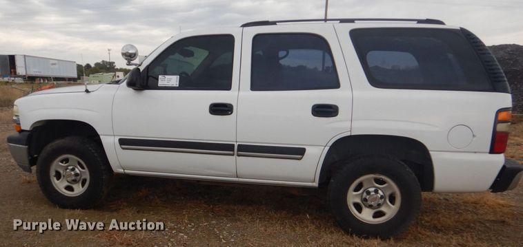 image for item DO1630 2004 Chevrolet Tahoe  SUV