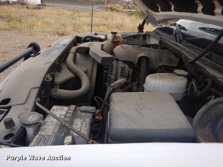 image for item DO1630 2004 Chevrolet Tahoe  SUV