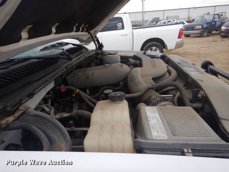 image for item DO1630 2004 Chevrolet Tahoe  SUV