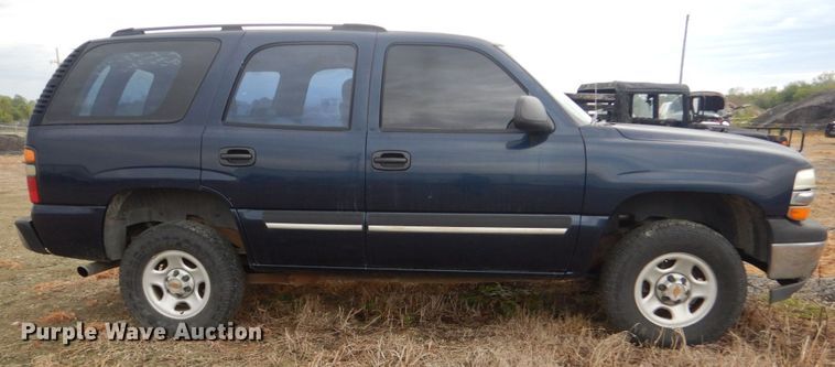 image for item DO1631 2004 Chevrolet Tahoe  SUV