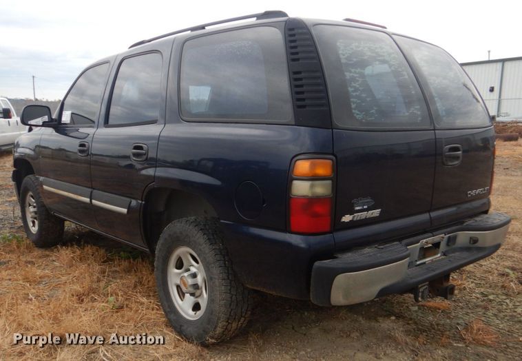 image for item DO1631 2004 Chevrolet Tahoe  SUV
