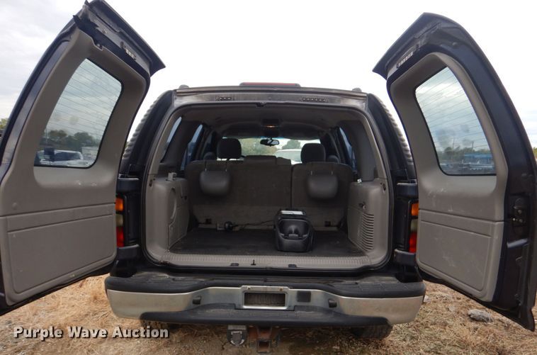 image for item DO1631 2004 Chevrolet Tahoe  SUV