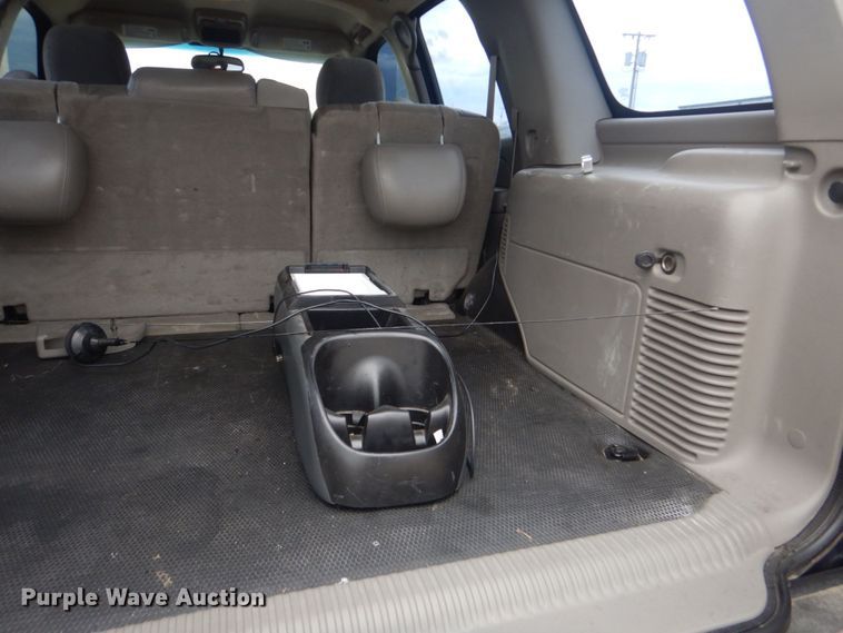 image for item DO1631 2004 Chevrolet Tahoe  SUV