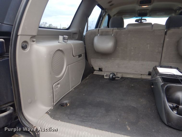 image for item DO1631 2004 Chevrolet Tahoe  SUV