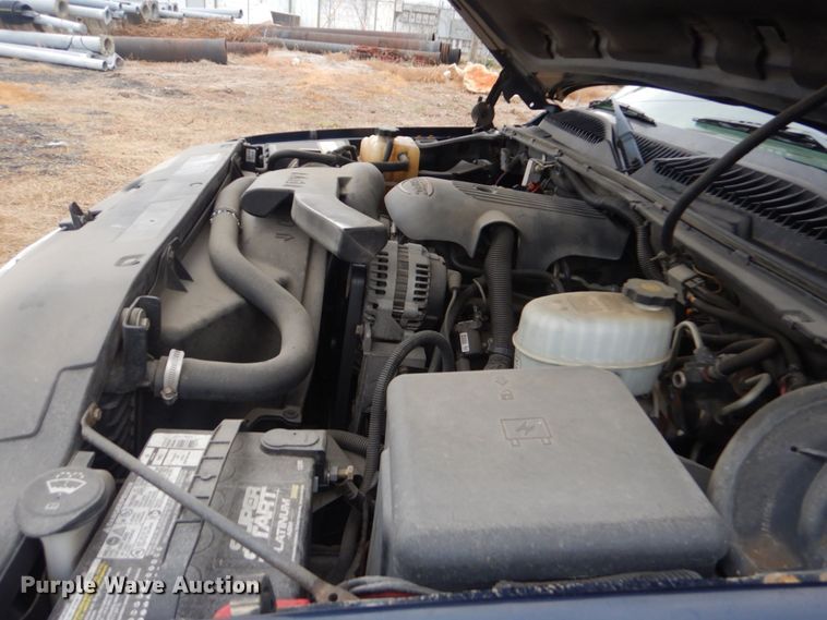 image for item DO1631 2004 Chevrolet Tahoe  SUV