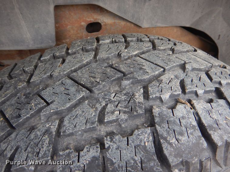 image for item DO1631 2004 Chevrolet Tahoe  SUV