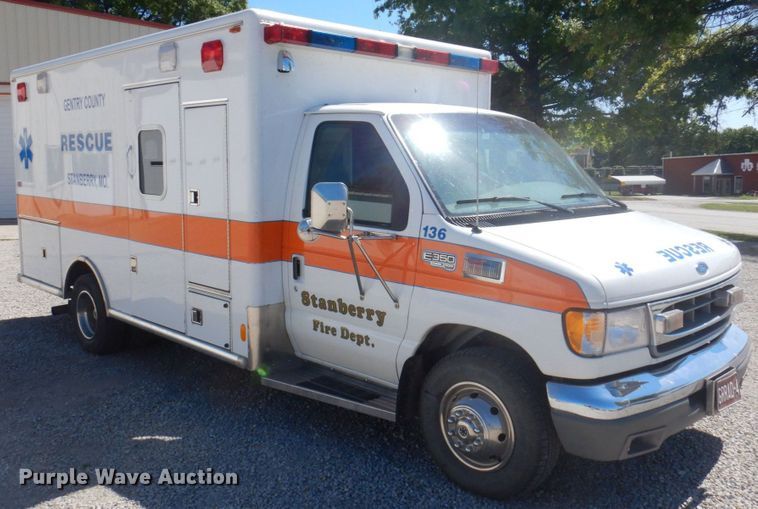 image for item DP0322 1997 Ford E450  ambulance