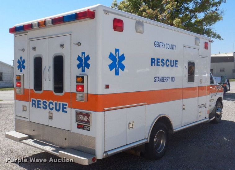 image for item DP0322 1997 Ford E450  ambulance