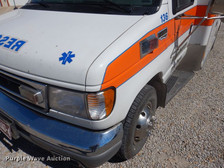 image for item DP0322 1997 Ford E450  ambulance