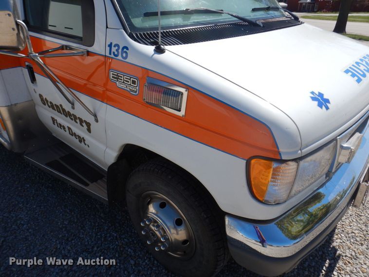 image for item DP0322 1997 Ford E450  ambulance