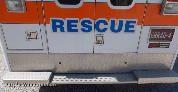 image for item DP0322 1997 Ford E450  ambulance