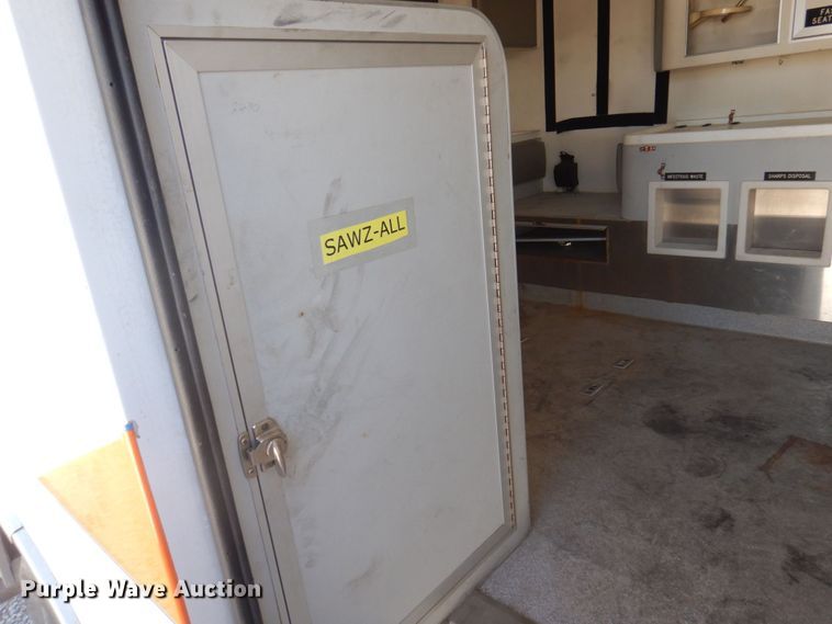 image for item DP0322 1997 Ford E450  ambulance