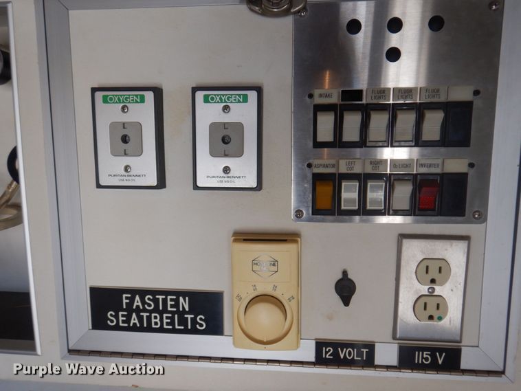 image for item DP0322 1997 Ford E450  ambulance