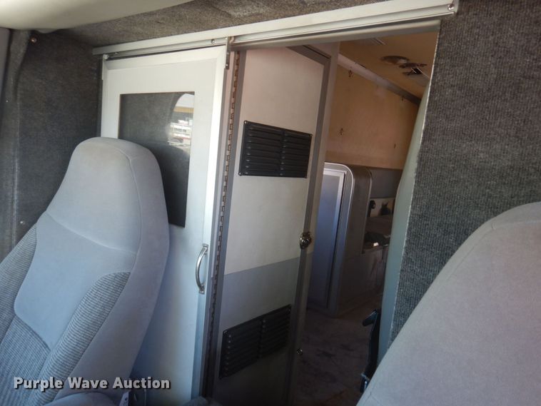 image for item DP0322 1997 Ford E450  ambulance